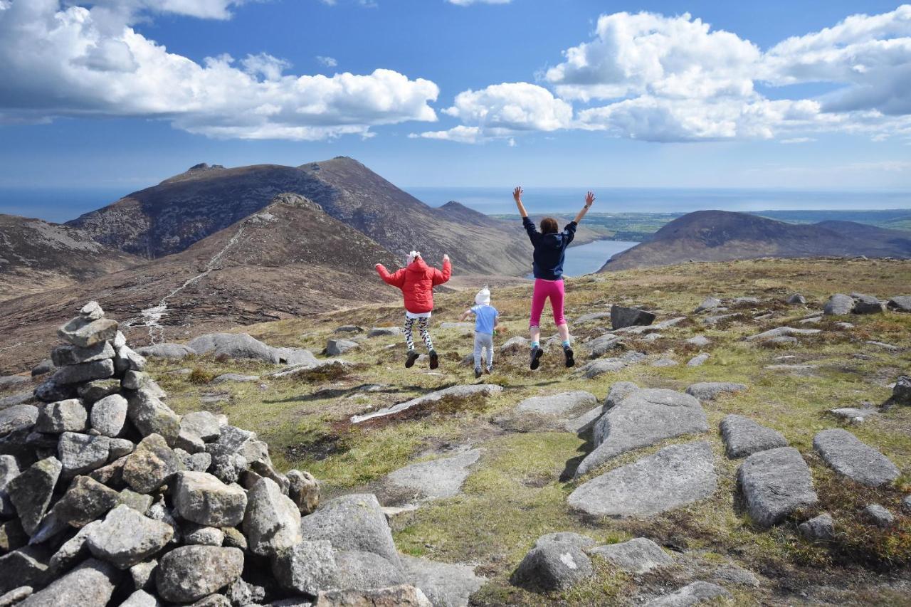 Moneydarragh Cottage With Uninterrupted Mountain And Sea Views- Hot Tub Available For Hire Annalong Luaran gambar