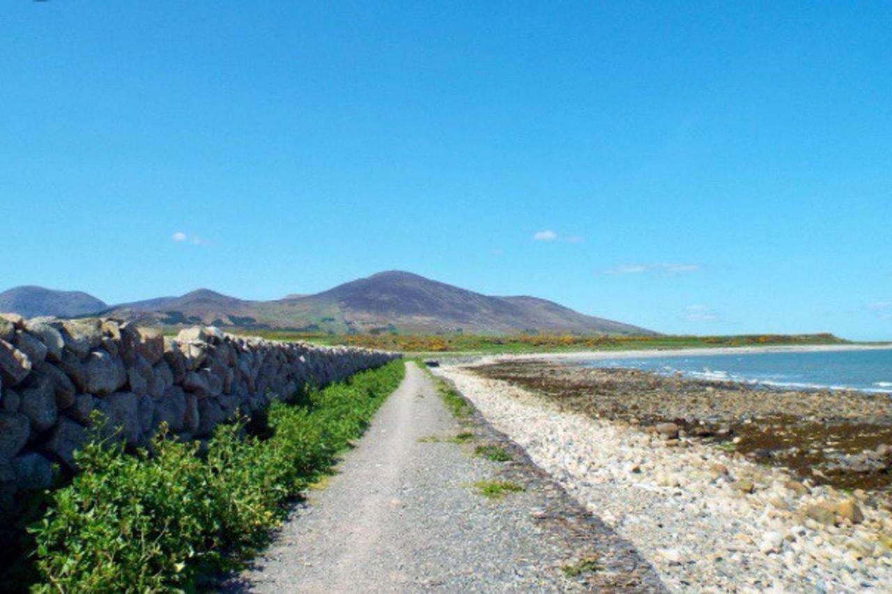 Moneydarragh Cottage With Uninterrupted Mountain And Sea Views- Hot Tub Available For Hire Annalong Luaran gambar